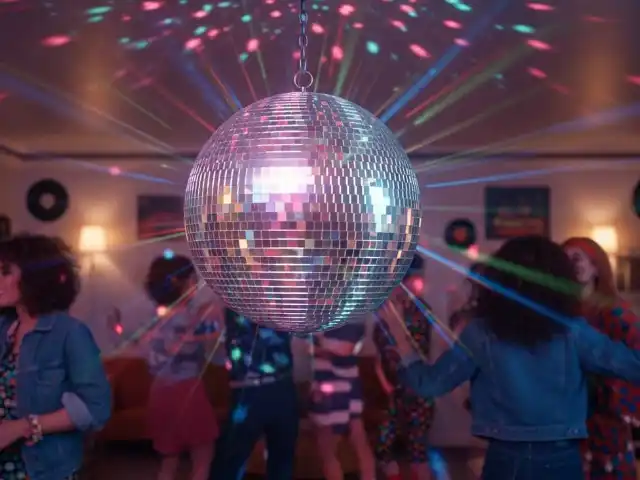 Bolas disco para fiestas temáticas retro - Décadas 70s, 80s, 90s y disco nights