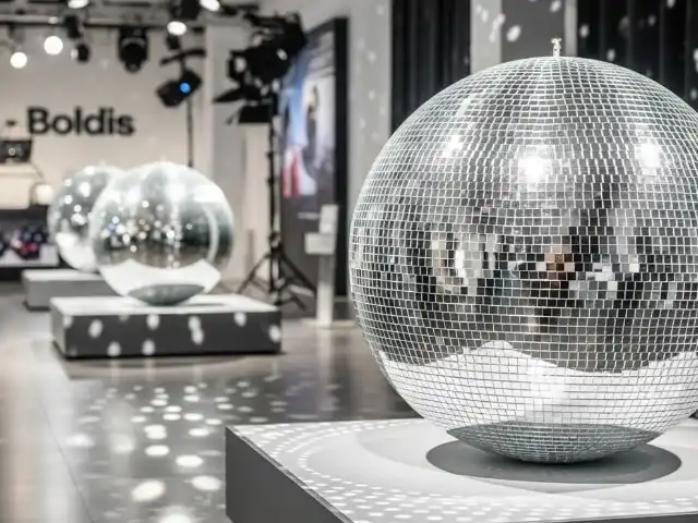 Venta de sistemas de iluminación DMX para bolas disco profesionales